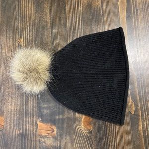 Aritzia black Main Character hat
